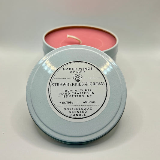 Medium Strawberries & Cream Candle